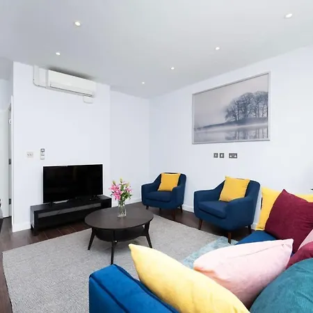 Appartement Stylish 3Br Flat In The Heart Of Soho London